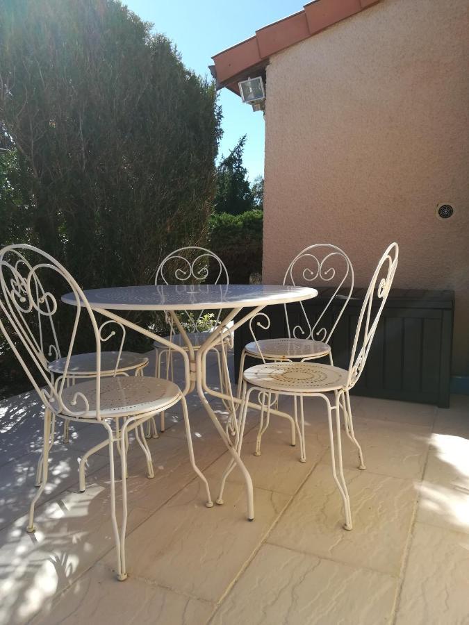 Le Ti'Roussat Bed and Breakfast Saint-André-de-Cubzac Εξωτερικό φωτογραφία